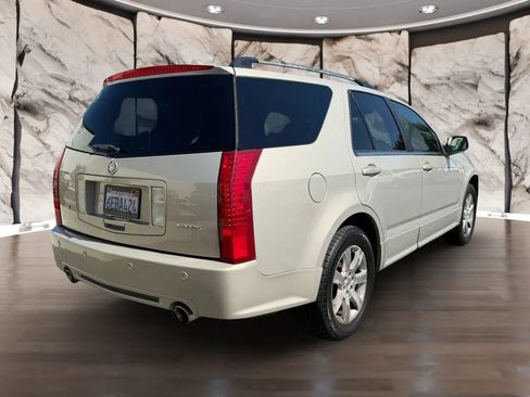 Used 2008 Cadillac SRX 2WD V8 w/ Utility Package image 6