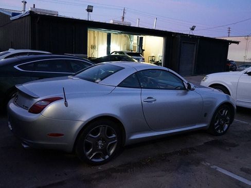 Used 2006 Lexus SC 430 Convertible w/ Preferred Accessory Pkg image 4