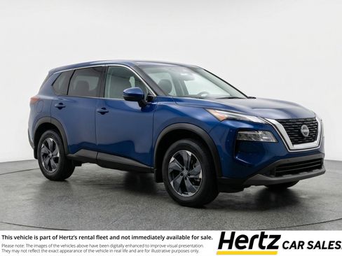 Used 2025 Nissan Rogue SV AWD/4WD image 1