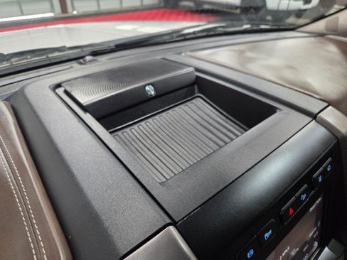 Used 2019 Ford F350 Limited AWD/4WD image 69