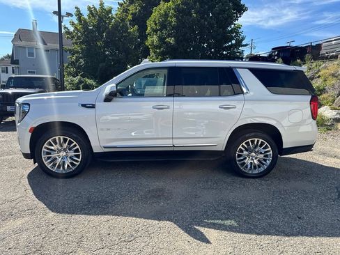 Used 2023 GMC Yukon Denali AWD/4WD image 36