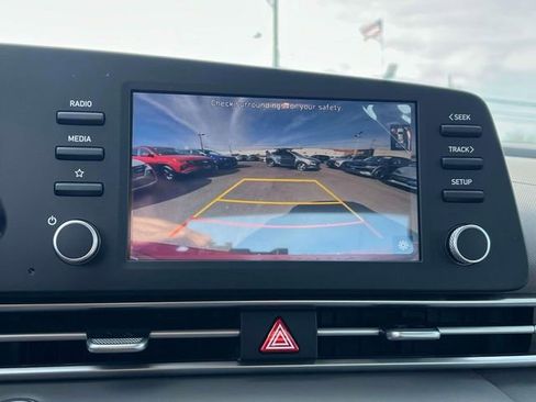 Certified 2023 Hyundai Elantra SEL image 27