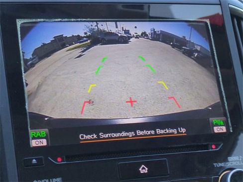 Used 2018 Subaru Crosstrek 2.0i Limited image 24