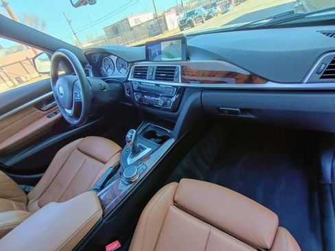 Used 2017 BMW 330i xDrive Wagon image 52