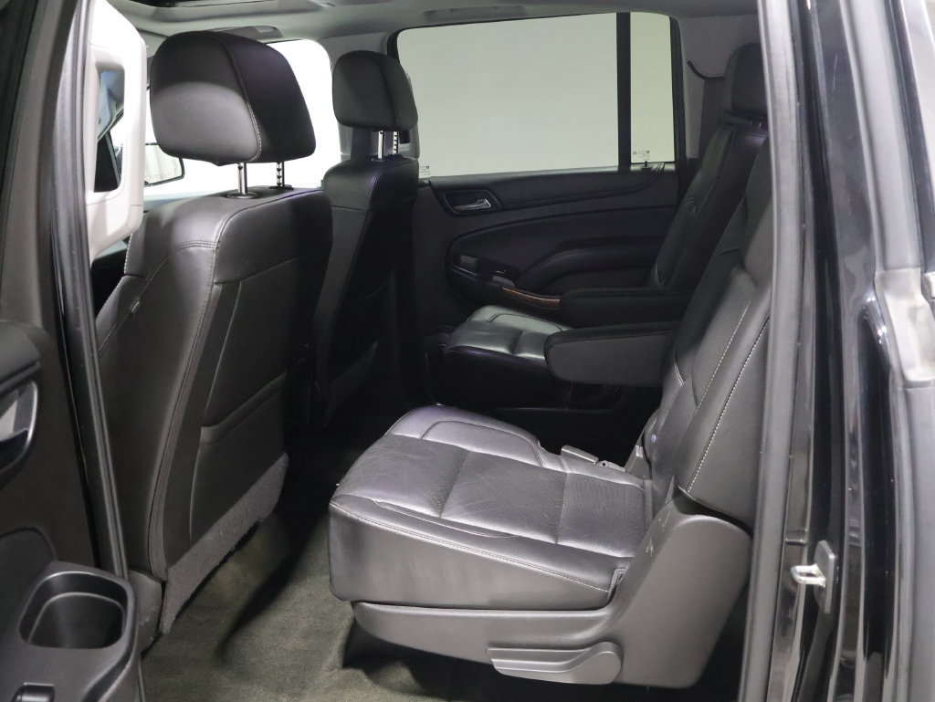 Used 2017 Chevrolet Suburban Premier AWD/4WD image 18