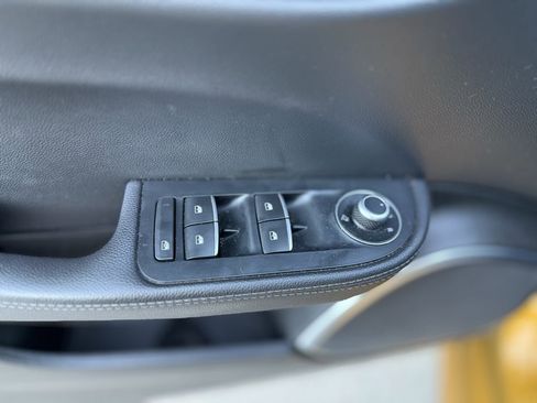 Used 2023 Alfa Romeo Giulia Veloce image 24