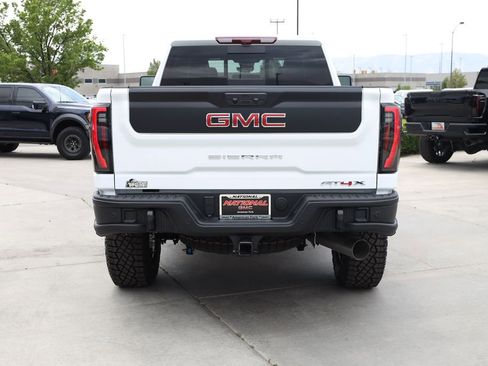 New 2026 GMC Sierra 2500 AT4X w/ AT4X AEV Edition AWD/4WD image 5