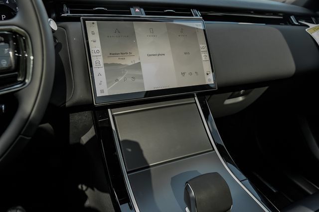 New 2026 Land Rover Range Rover Velar S AWD/4WD image 30