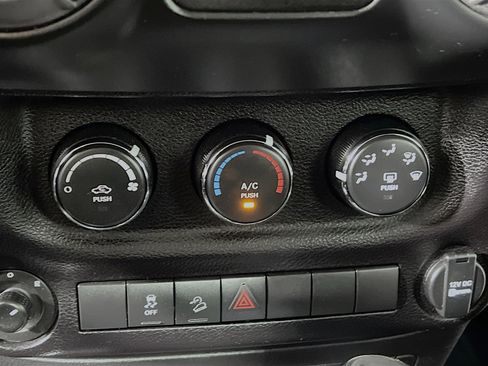 Used 2017 Jeep Wrangler Sport image 24