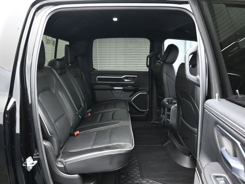 Used 2023 RAM 1500 Laramie AWD/4WD image 12