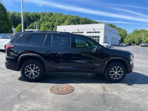 Used 2024 GMC Acadia AT4 w/ Luxury Package AWD/4WD image 5