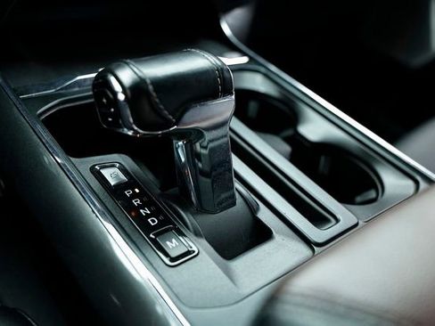 Used 2021 Ford F150 Lariat w/ Equipment Group 502A High image 40