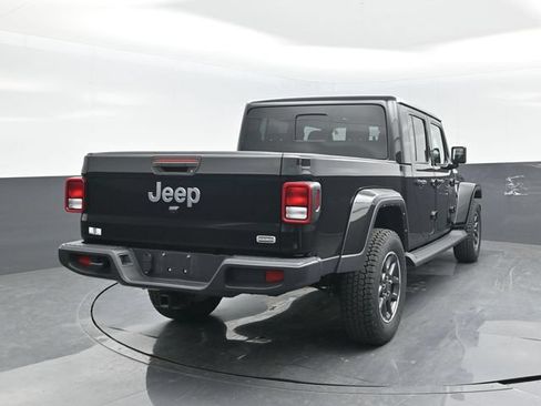 Used 2022 Jeep Gladiator Overland w/ Popular Equipment Package AWD/4WD image 18