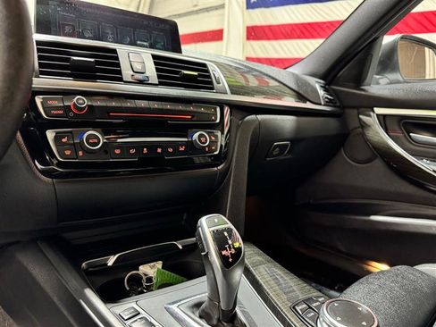 Used 2017 BMW 330i xDrive 330i xDrive image 21