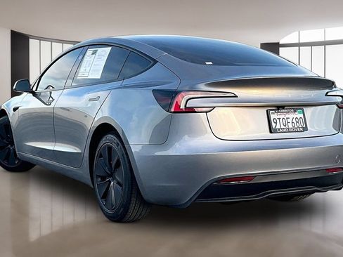 Used 2025 Tesla Model 3 Long Range RWD image 4