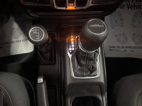 New 2026 Jeep Gladiator Sport AWD/4WD image 13
