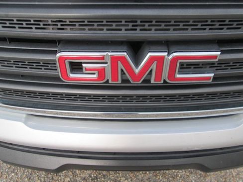 Used 2017 GMC Canyon 2WD Crew Cab w/ Convenience Package image 13