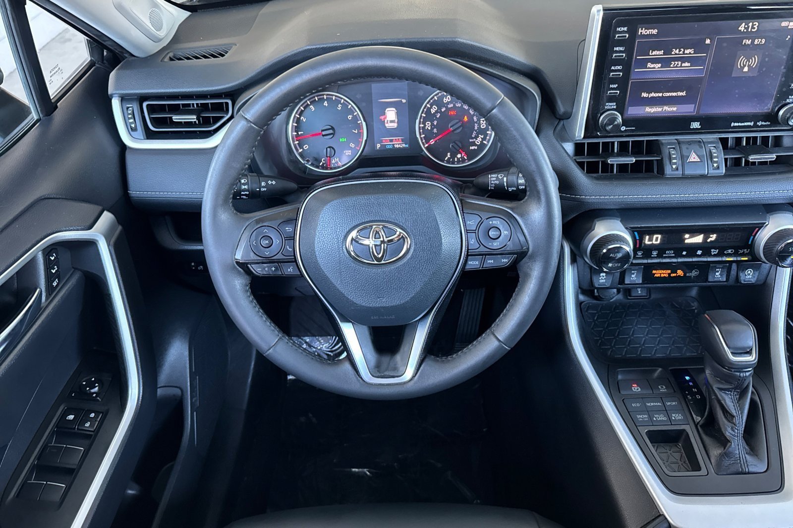 Certified 2020 Toyota RAV4 XLE Premium AWD/4WD image 13
