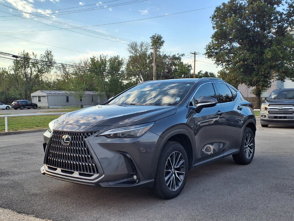 Used 2024 Lexus NX 250 FWD w/ Towing Package (2000 Lbs) image 19