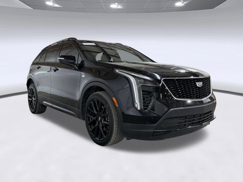 Certified 2023 Cadillac XT4 Sport w/ LPO, Onyx Lite Package AWD/4WD image 34