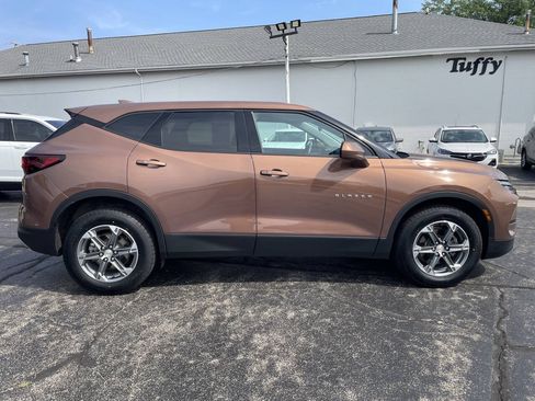 Used 2023 Chevrolet Blazer LT AWD/4WD image 7