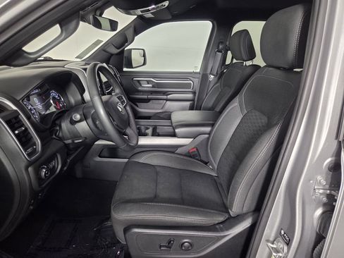 Used 2025 RAM 1500 Big Horn AWD/4WD image 10