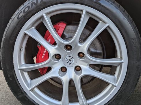 Used 2009 Porsche Cayenne GTS image 25