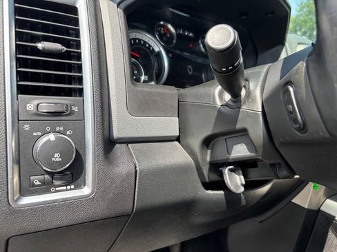 Used 2016 RAM 1500 Big Horn AWD/4WD image 34