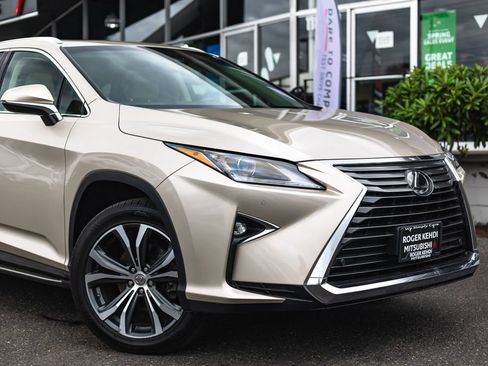Used 2016 Lexus RX 350 AWD w/ Premium Package image 3