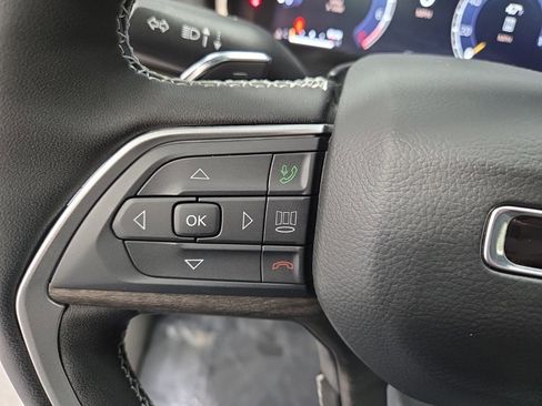 New 2026 Jeep Grand Cherokee Limited w/ Limited Altitude Package image 14