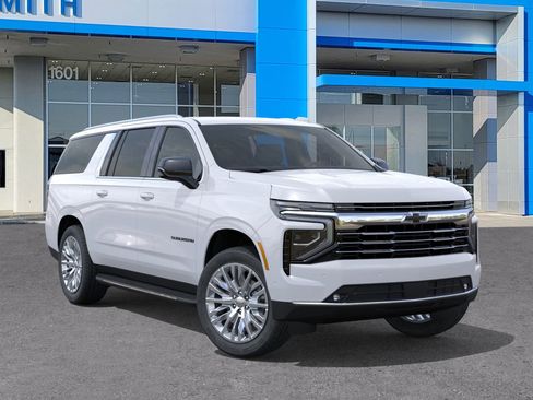 New 2026 Chevrolet Suburban LT image 31