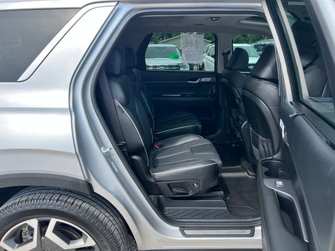 Used 2024 Hyundai Palisade Limited AWD/4WD image 20