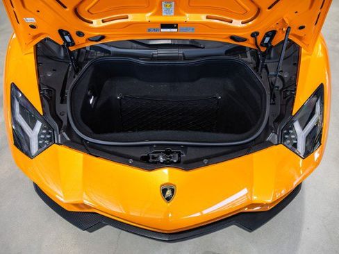Used 2018 Lamborghini Aventador S AWD/4WD image 39