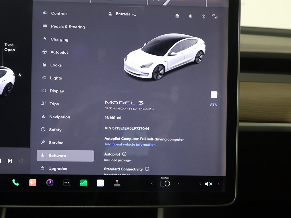 Used 2020 Tesla Model 3 Standard Range Plus RWD image 40