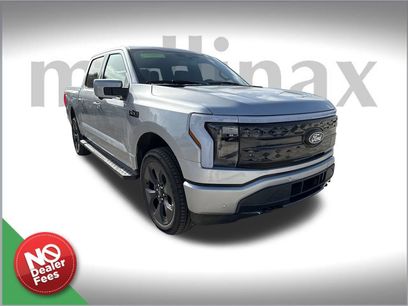 New 2025 Ford F150 Lightning Platinum w/ Dark Elements Package
