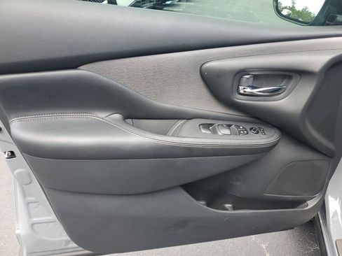 Certified 2024 Nissan Murano SV w/ SV Midnight Edition Package FWD image 14