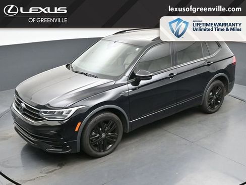 Used 2022 Volkswagen Tiguan SE R-Line FWD image 47