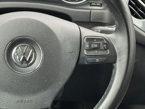 Used 2016 Volkswagen Tiguan S image 21