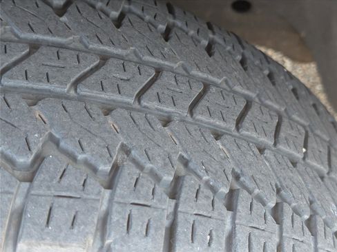 Used 2025 Chevrolet Silverado 1500 LT Trail Boss w/ Convenience Package II image 12