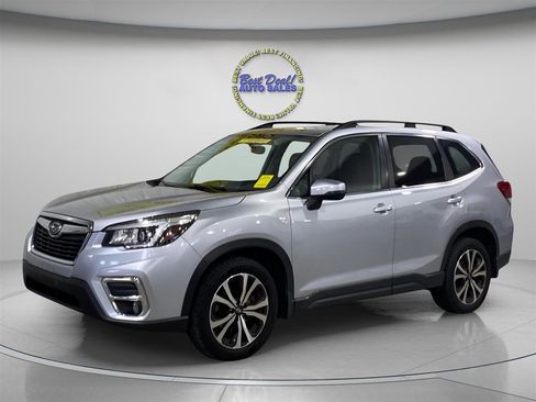 Used 2019 Subaru Forester Limited AWD/4WD image 3