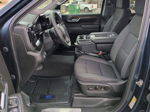 Certified 2023 Chevrolet Silverado 1500 LT AWD/4WD image 16