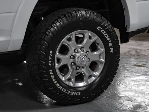 Used 2020 RAM 2500 Laramie AWD/4WD image 49