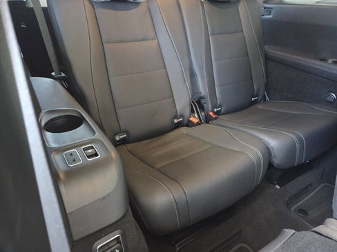Certified 2023 Mercedes-Benz GLS 450 4MATIC image 21