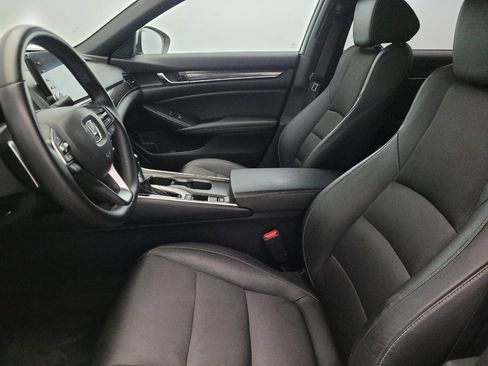 Used 2019 Honda Accord Sport image 17