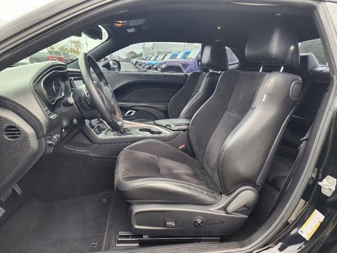 Certified 2021 Dodge Challenger R/T w/ Plus Package image 29