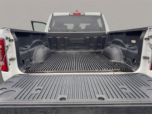 Used 2024 RAM 1500 Laramie image 25