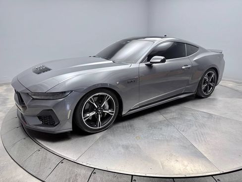 Used 2025 Ford Mustang GT RWD image 1