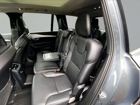 Used 2016 Volvo XC90 T8 Momentum w/ Vision Package AWD/4WD image 16