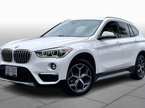 Used 2019 BMW X1 xDrive28i w/ Convenience Package image 1