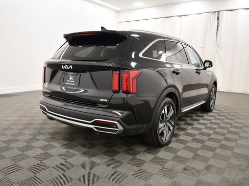 Certified 2023 Kia Sorento EX AWD/4WD image 8